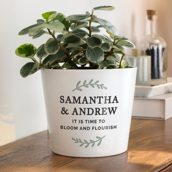 Personalised Wreath Large Ceramic Plant Pot