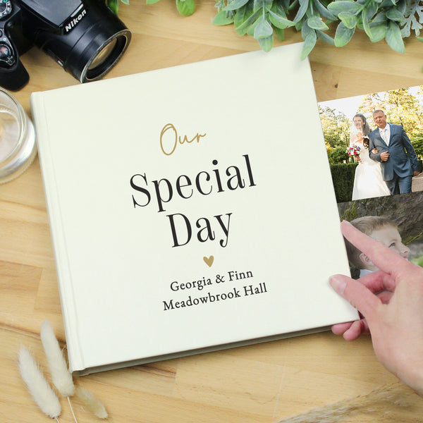 Personalised Black & Gold Free Text Square Album