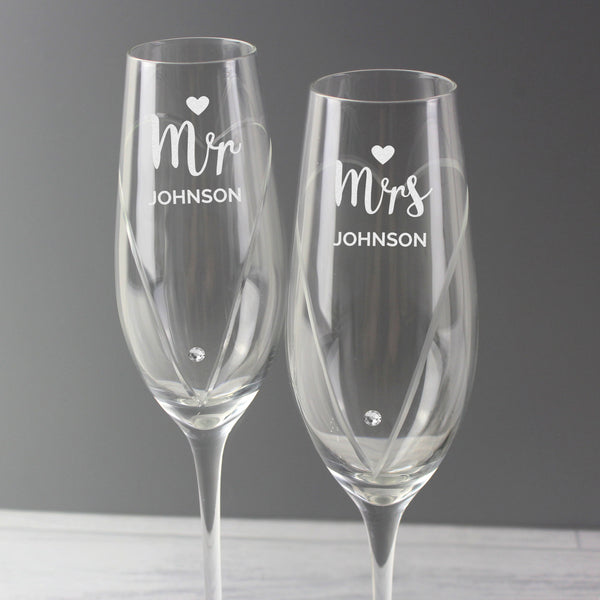 Personalised Hand Cut Mr & Mrs Pair of Flutes in Gift Box