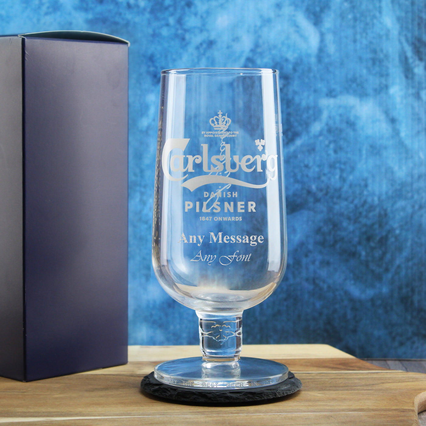 Engraved Carlsberg Chalice Pint Glass Image 3