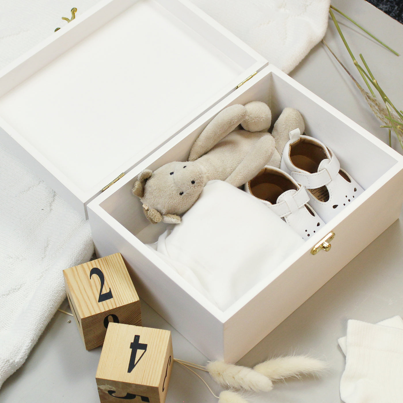 Personalised Safari Animals White Wooden Keepsake Box